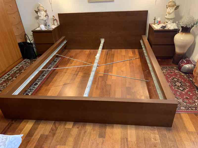 Postel Ikea 160x200 Malm s roštem - foto 3