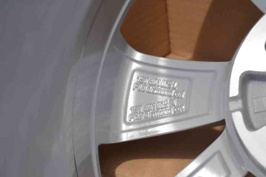 Škoda Citigo/Seat Mii,VW UP -Nové orig. Alu kola R16, 4x100  - foto 22