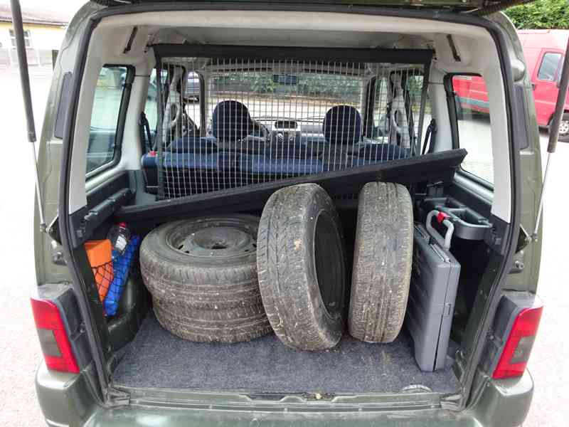 Citroen Berlingo 1,6 i (80 kw) - foto 15