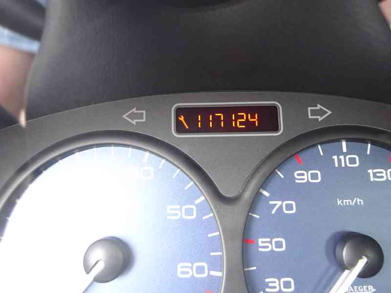 Citroen Berlingo 1,6 i (80 kw) - foto 7