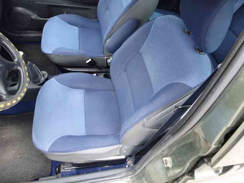 Citroen Berlingo 1,6 i (80 kw) - foto 12