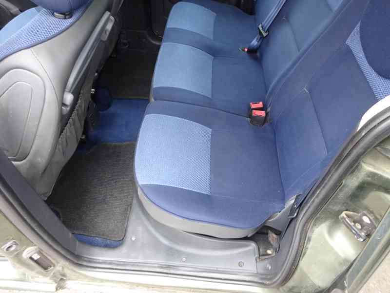 Citroen Berlingo 1,6 i (80 kw) - foto 13