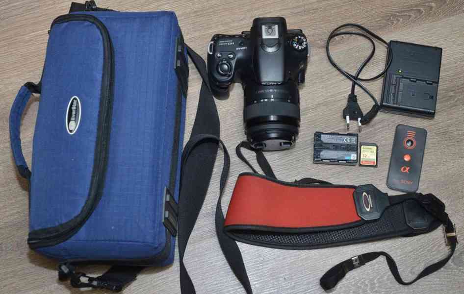 Sony SLT- A58 + Kit Objektiv DT18-55mm 1200 Exp. - foto 3