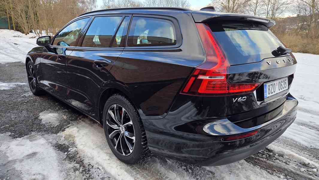Volvo V60 kombi, Momentum Pro, 2.0 D3 110 KW, nebourané - foto 5