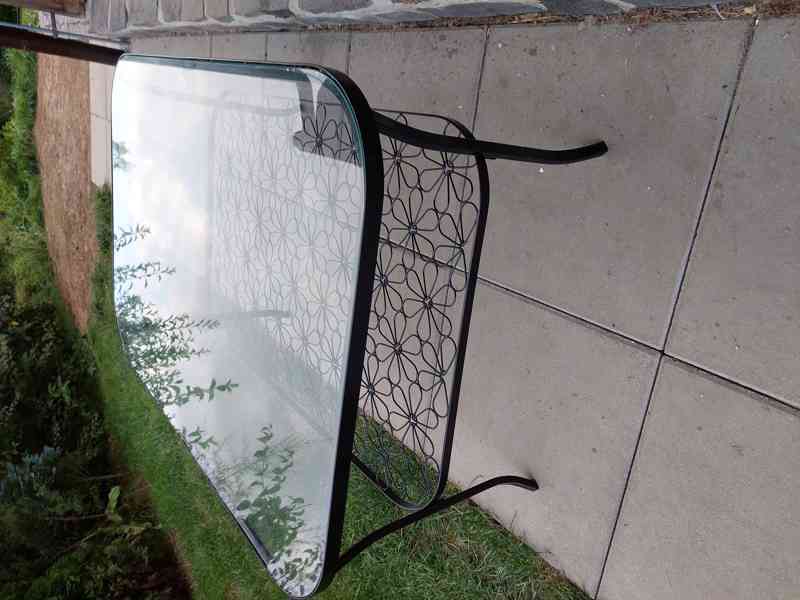 Stolek Ikea, kovový se sklem - foto 5