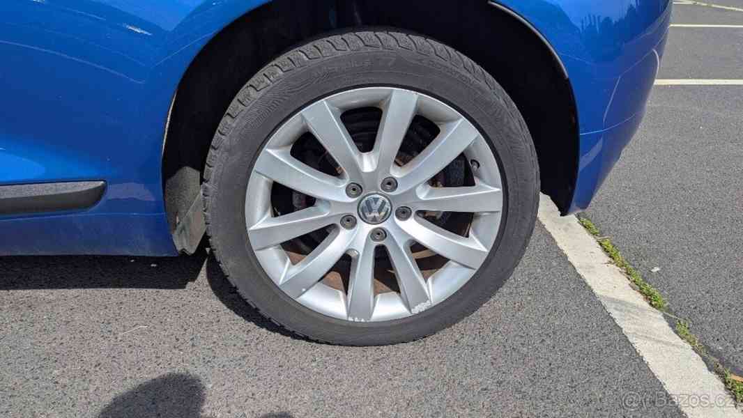 Volkswagen Scirocco 2,0 TDI 103kW, manuál, 2011 - foto 20