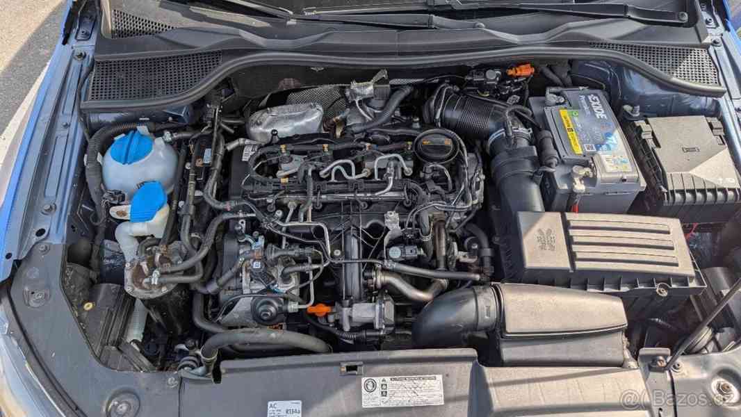 Volkswagen Scirocco 2,0 TDI 103kW, manuál, 2011 - foto 4