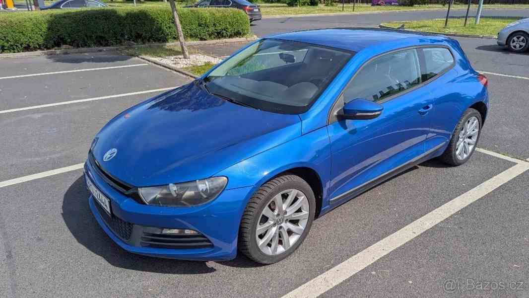 Volkswagen Scirocco 2,0 TDI 103kW, manuál, 2011 - foto 8