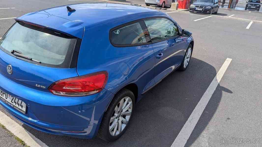 Volkswagen Scirocco 2,0 TDI 103kW, manuál, 2011 - foto 15