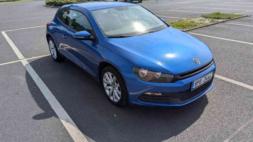 Volkswagen Scirocco 2,0 TDI 103kW, manuál, 2011 - foto 16