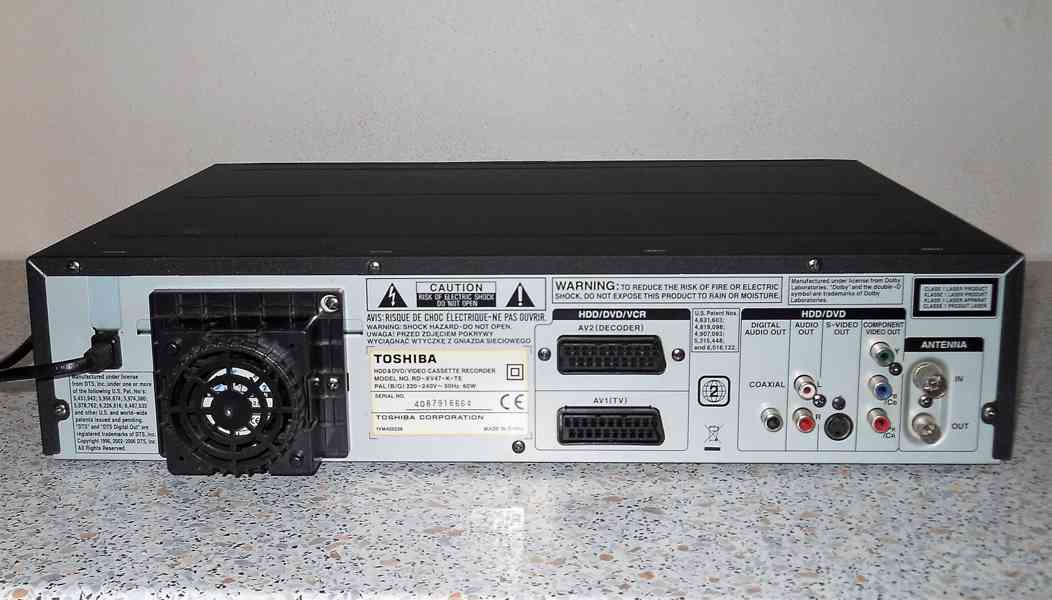 ⭐VHS-DVD-HDD rekordér Toshiba RD-XV47 - foto 5
