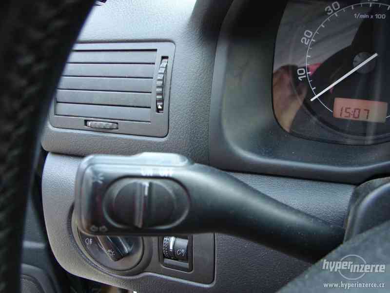 Škoda Octavia 1,6 i r.v. 2001 (1.majitel,koupeno v čr) - foto 10