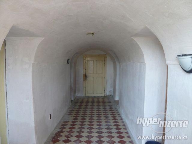 Prodej domu 2+1, Hostěradice - foto 4