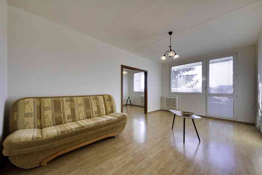 Pronájem bytu 3+1 s lodžií 67 m², Praha 9 - Prosek - foto 10