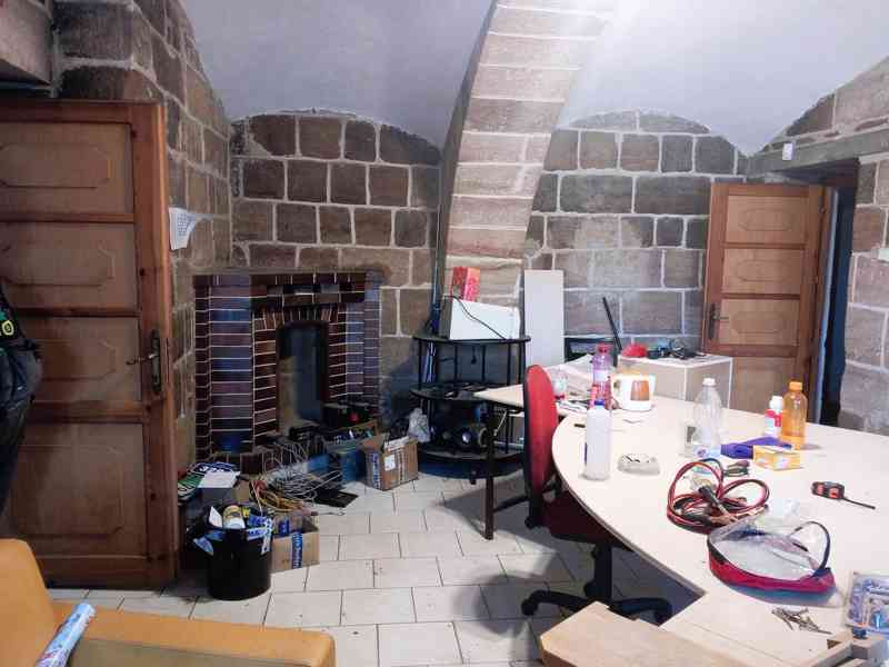 Unikátní investiční areál v centru Zákup:Bydlení i podnikání - foto 15