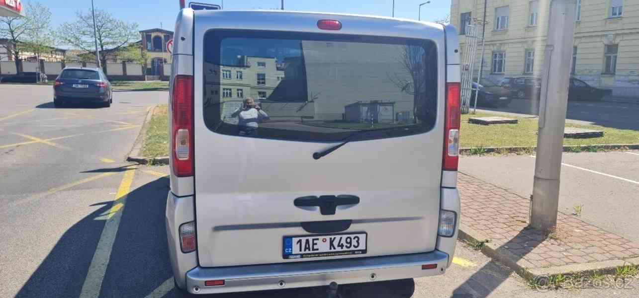 Renault Trafic 2,5   Generation 107 kW - foto 5