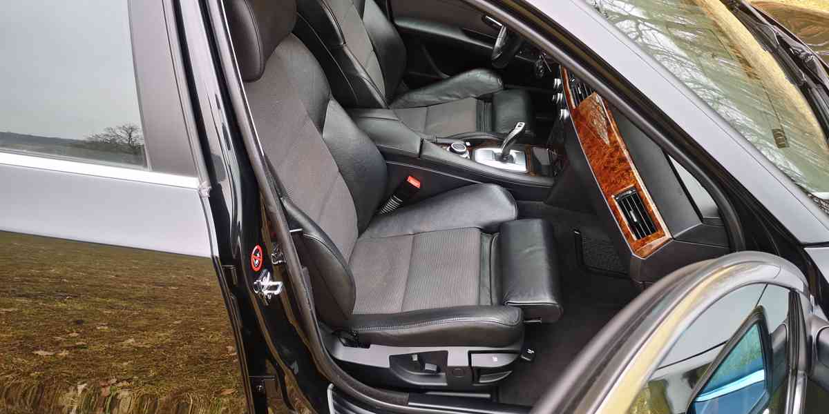 BMW 525D - E61 - 3.0 Diesel 145kw. Facelift - PĚKNÝ STAV!! - foto 23