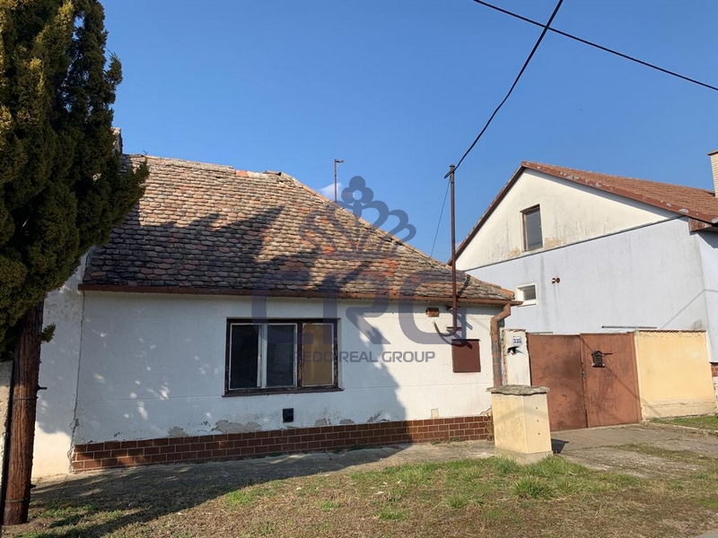 NABÍDKA PRODEJE RD/CHALUPY 2+1 V OBCI HEVLÍN, OKRES ZNOJMO