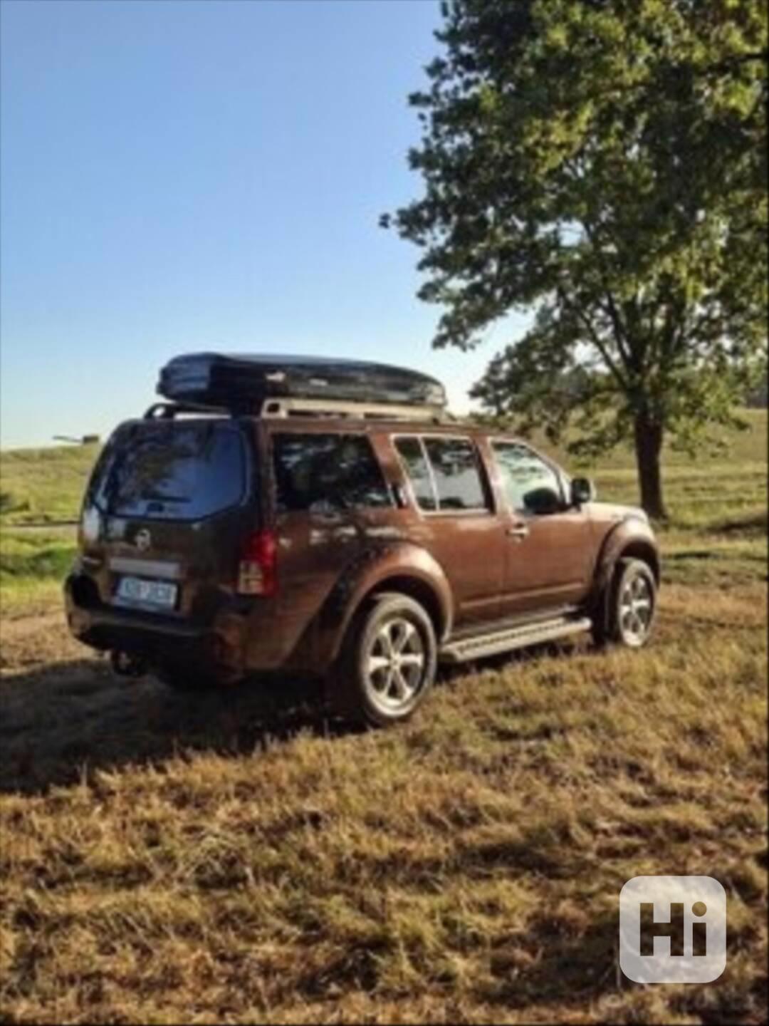 Nissan Pathfinder 2,5   2009 - foto 1