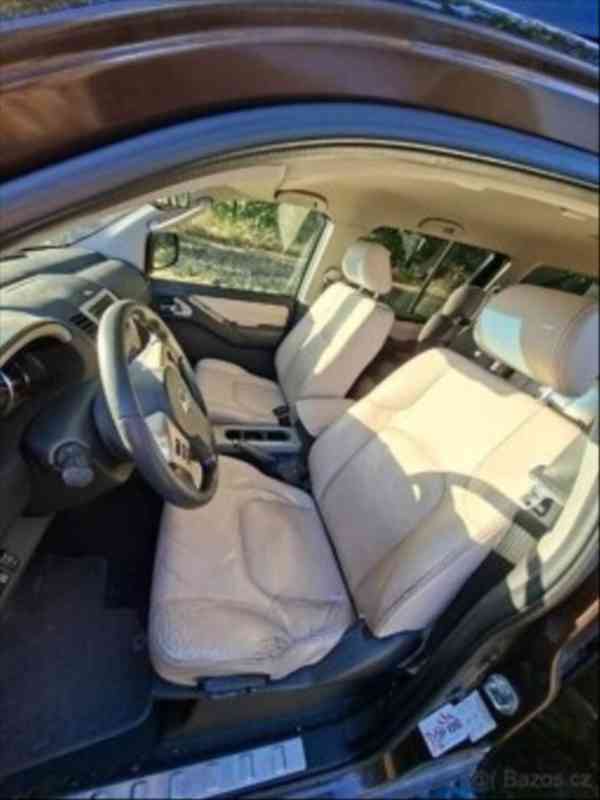 Nissan Pathfinder 2,5   2009 - foto 4