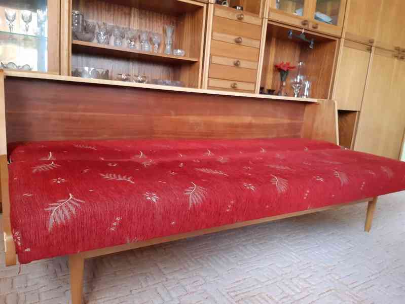 Retro rozkládácí pohovka - foto 3