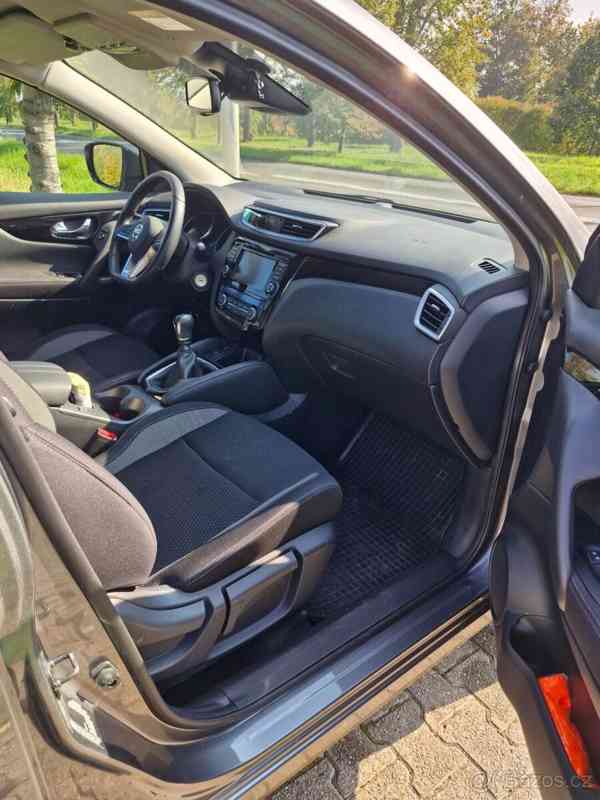 Nissan Qashqai 1,3   Nabízím k prodeji - foto 11