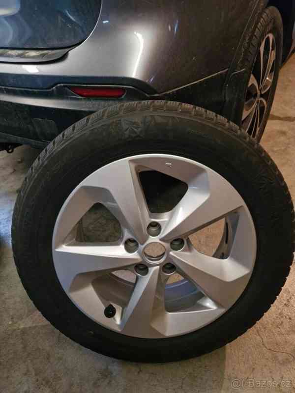 Nissan Qashqai 1,3   Nabízím k prodeji - foto 14