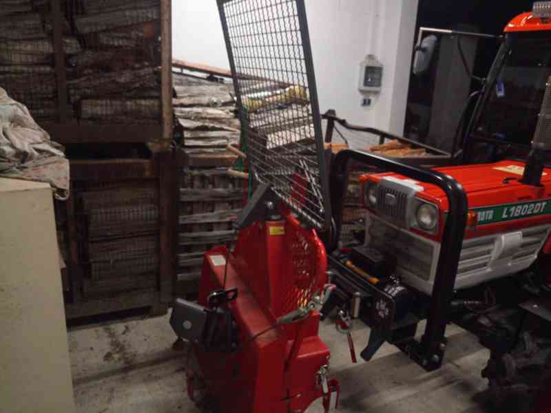 Kubota L1v8v0v2-DT - foto 4