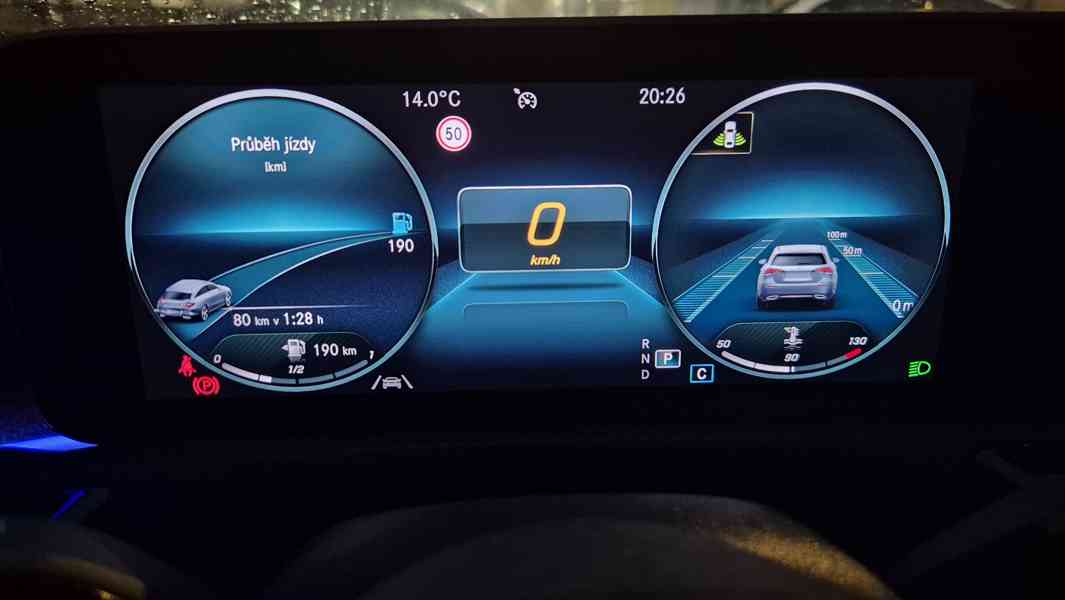 MERCEDES-BENZ CLA 220 AMG Line SHOOTING BRAKE - AUT, PANO - foto 11