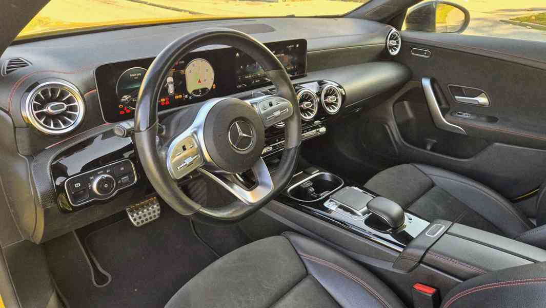 MERCEDES-BENZ CLA 220 AMG Line SHOOTING BRAKE - AUT, PANO - foto 6