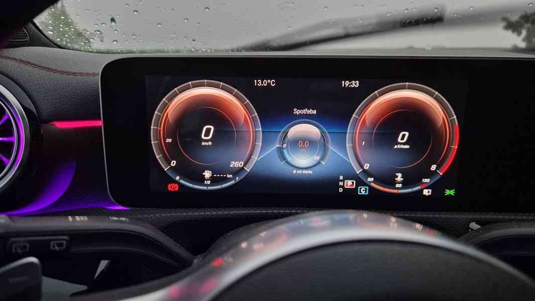 MERCEDES-BENZ CLA 220 AMG Line SHOOTING BRAKE - AUT, PANO - foto 10