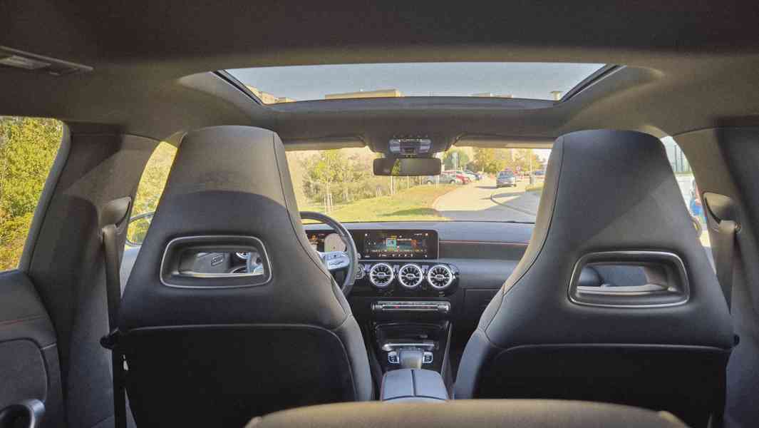 MERCEDES-BENZ CLA 220 AMG Line SHOOTING BRAKE - AUT, PANO - foto 7
