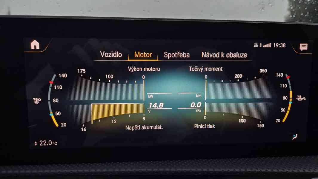 MERCEDES-BENZ CLA 220 AMG Line SHOOTING BRAKE - AUT, PANO - foto 12