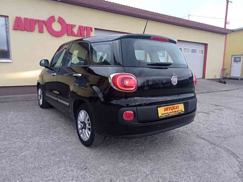 Fiat 500L 1.6 JTD 1. maj/TOP/LIVING - foto 5