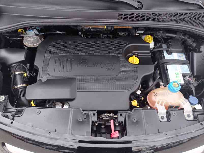 Fiat 500L 1.6 JTD 1. maj/TOP/LIVING - foto 9