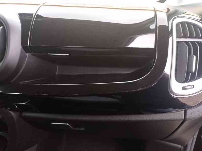 Fiat 500L 1.6 JTD 1. maj/TOP/LIVING - foto 27