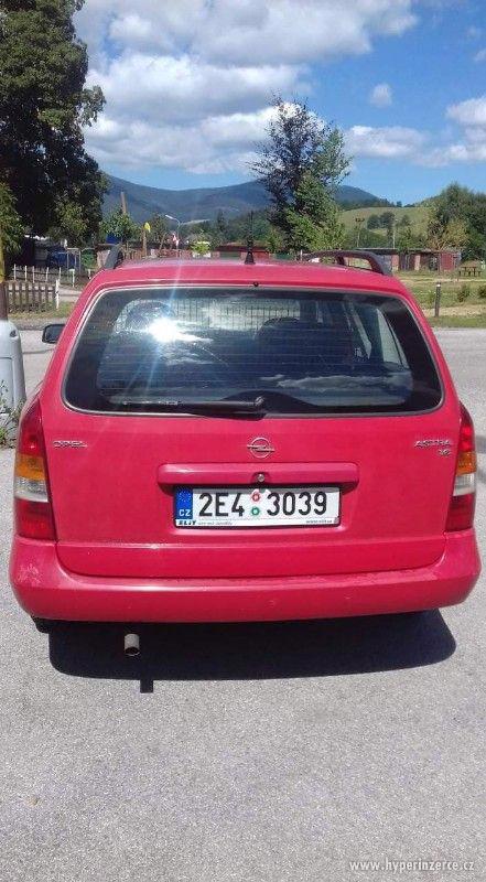 Opel Astra 1,6 caravan G 1998 - foto 1