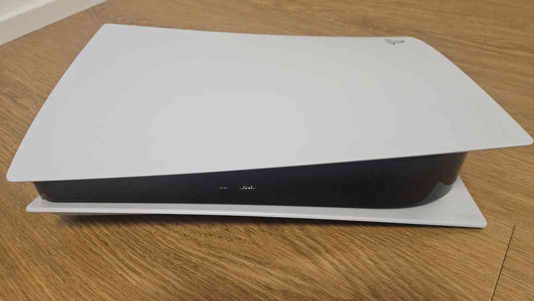 Sony PlayStation 5 s Blu-Ray mechanikou - foto 3