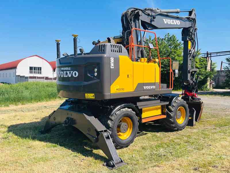 Kolové rypadlo Volvo EW160E (Možnost leasingu) - foto 4