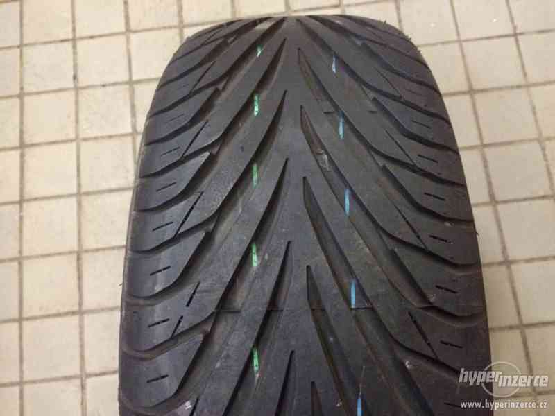 Letní pneu Toyo Proxes T1-S 205/55/R15 - 88V - foto 1