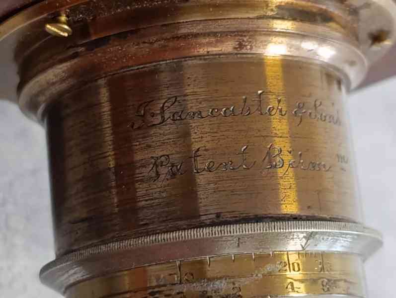 Starý dřevěný fotoaparát LANCASTER cca 1895 - foto 13