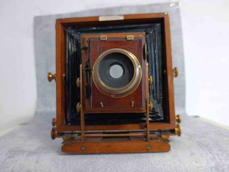 Starý dřevěný fotoaparát LANCASTER cca 1895 - foto 20