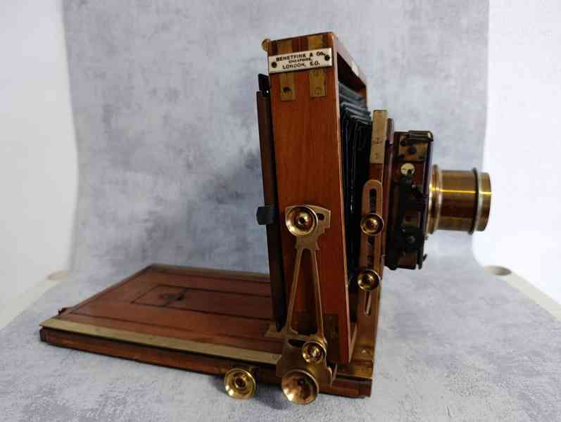 Starý dřevěný fotoaparát LANCASTER cca 1895 - foto 19
