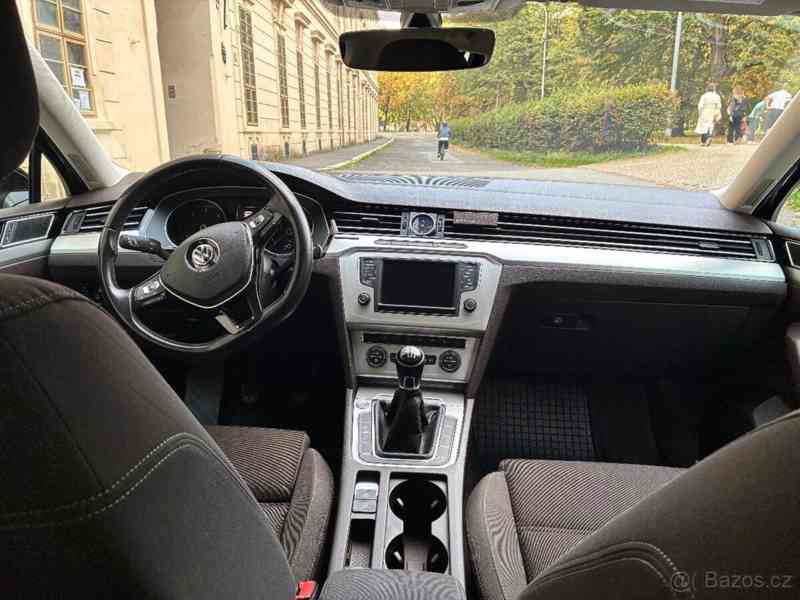 Volkswagen Passat 2,0   TDI 140 kW, 6st. manuál - foto 13