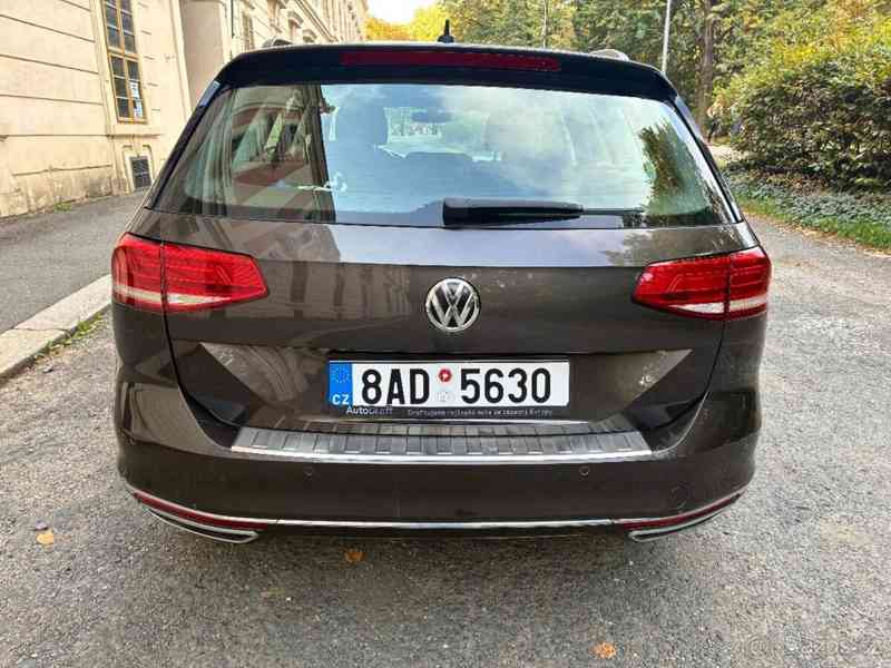 Volkswagen Passat 2,0   TDI 140 kW, 6st. manuál - foto 11