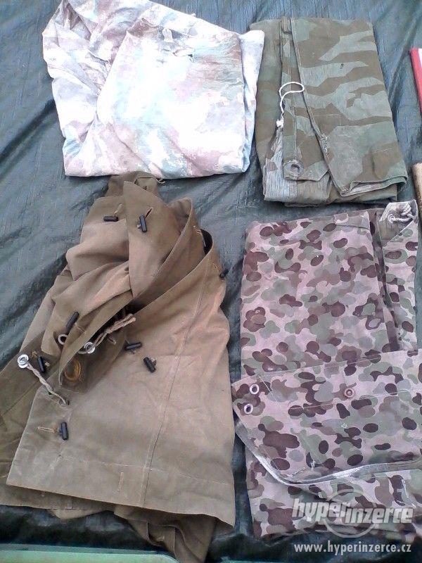 Vojenské uniformy a výstroj - foto 4