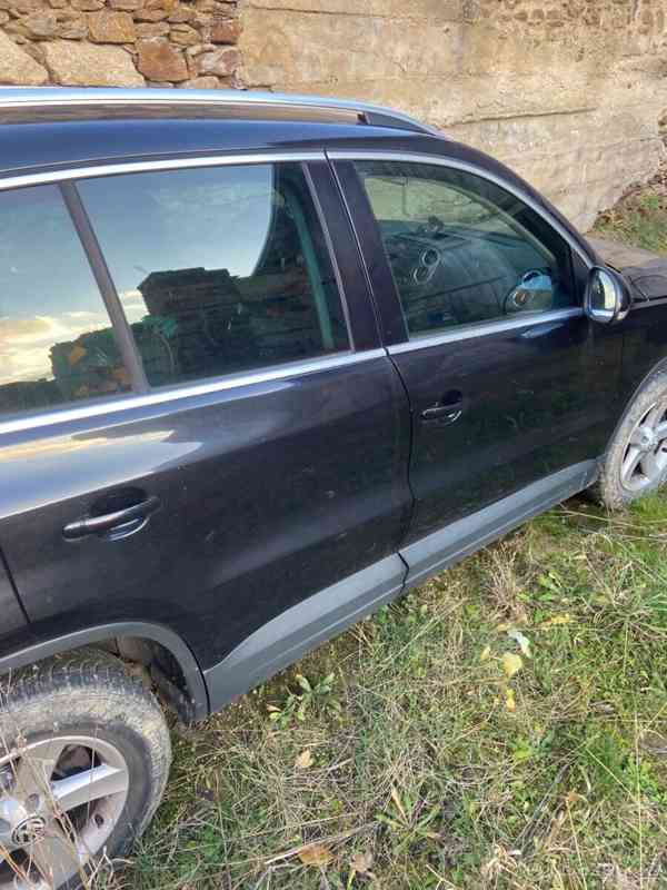 Volkswagen Tiguan 2,0   TDi - foto 3
