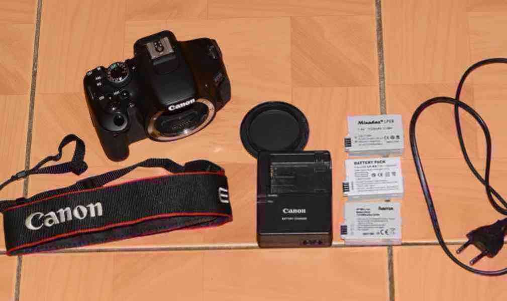 Canon EOS 600D **18 Mpx CMOS / DIGIC 4*Full HDV** 27000 exp - foto 1
