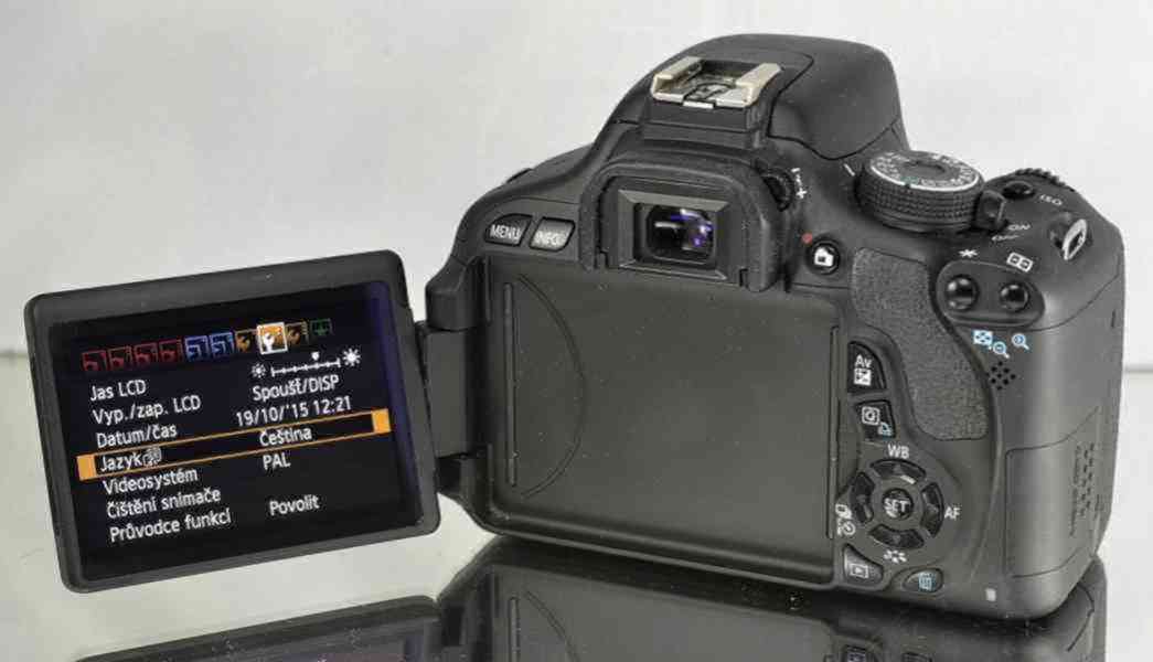 Canon EOS 600D **18 Mpx CMOS / DIGIC 4*Full HDV**  27000 exp - foto 6