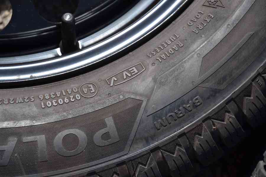 NOVÝ zimní komplet Š.Fabia IV/VW Polo,S.Ibiza-185/65R15 - foto 21